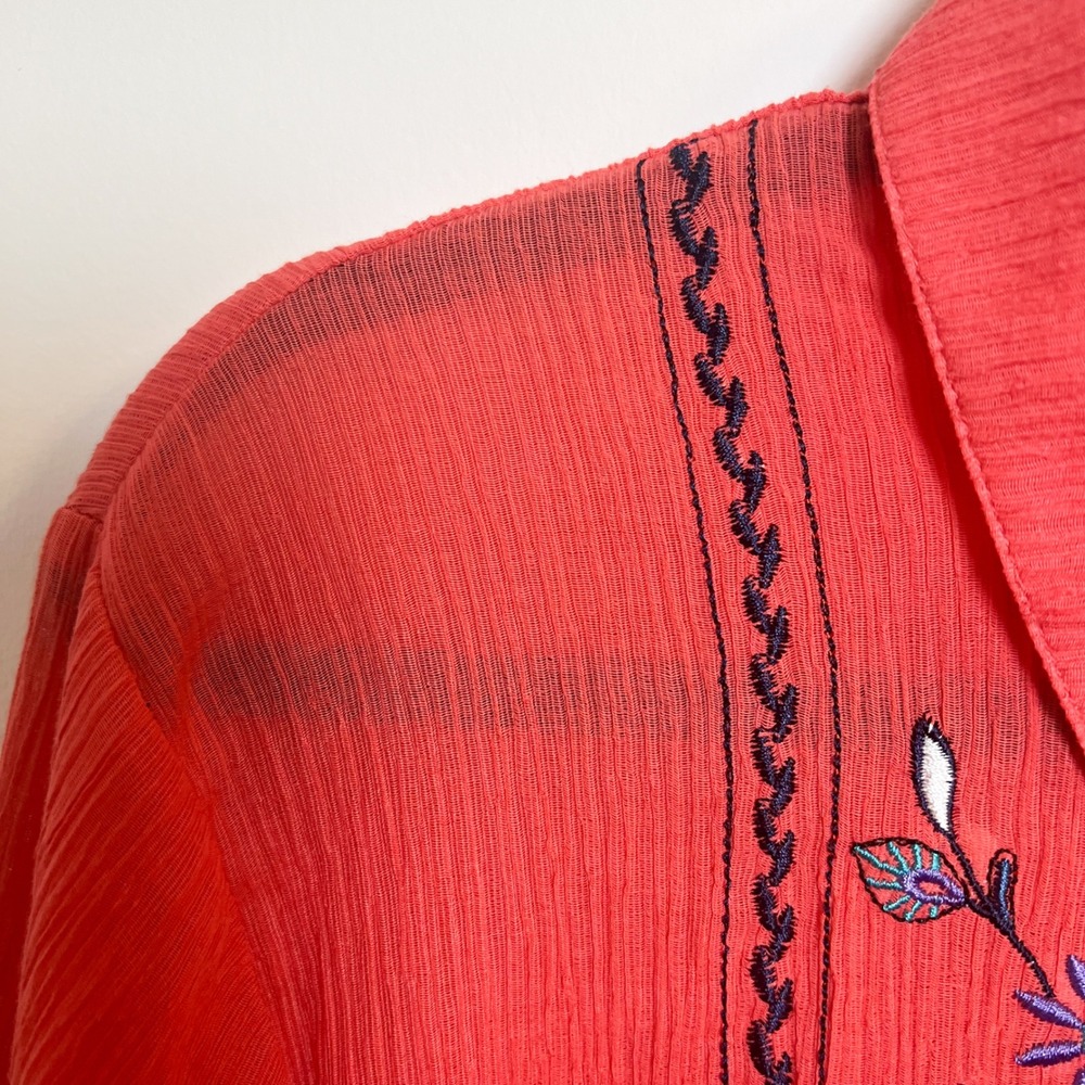 Teddi Embroidered Floral Button Down Gauzy 3/4 Sleeve Coral Top‎ Blouse - Picture 7 of 12